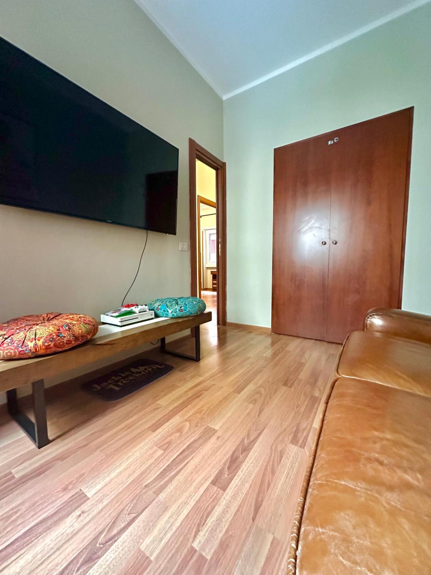 Dude House - Spacious New Flat Near Metro A Station Ρώμη Εξωτερικό φωτογραφία