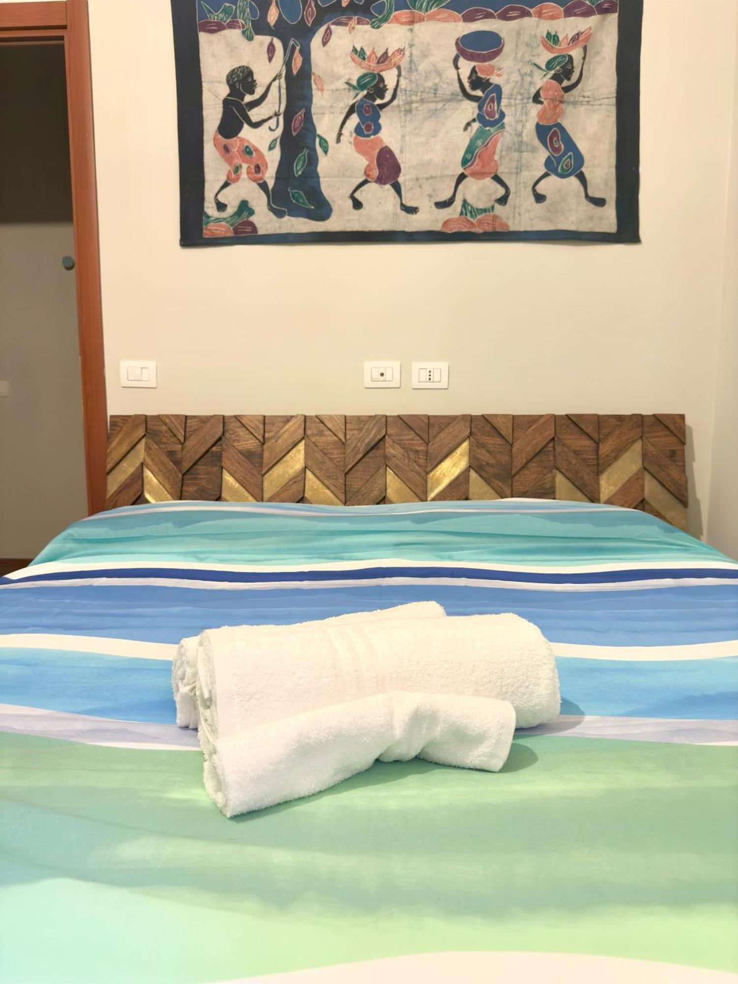 Dude House - Spacious New Flat Near Metro A Station Ρώμη Εξωτερικό φωτογραφία